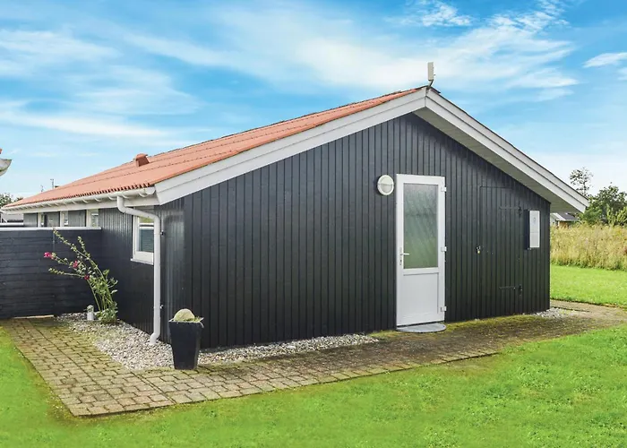 Feriehus Three-bedroom In